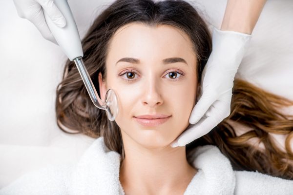 Luxe high frequency Facial in Las Vegas by skinetic